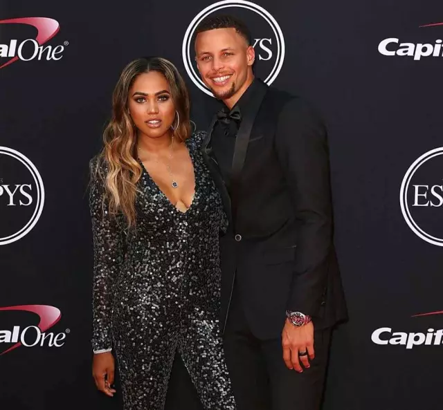 既能背打吃 既能背打吃