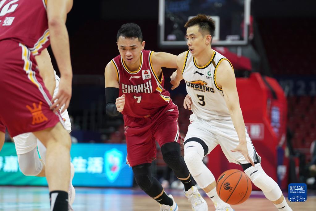 何在核心侧 何在核心侧