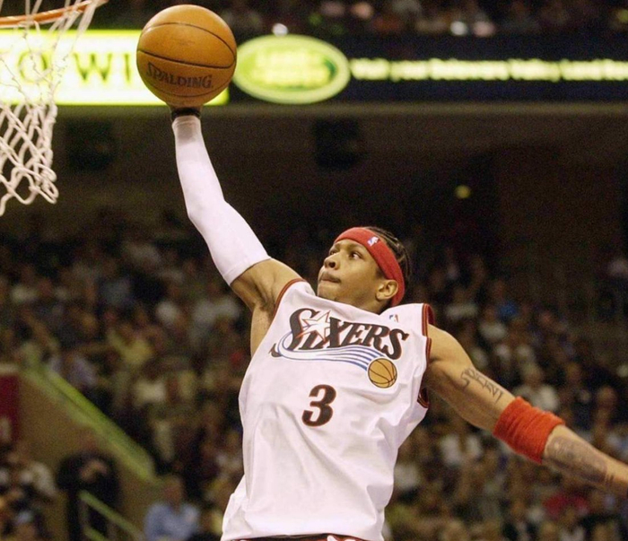 埃利奥特需 埃利奥特需